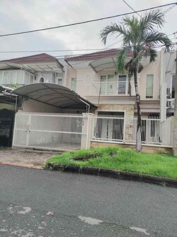 dijual rumah pantai mentari