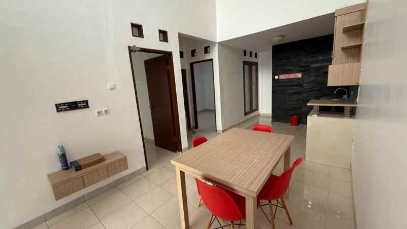 dijual rumah permata bintaro
