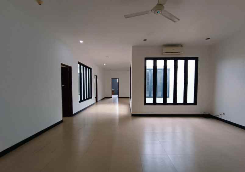 dijual rumah permata hijau kebayoran lama