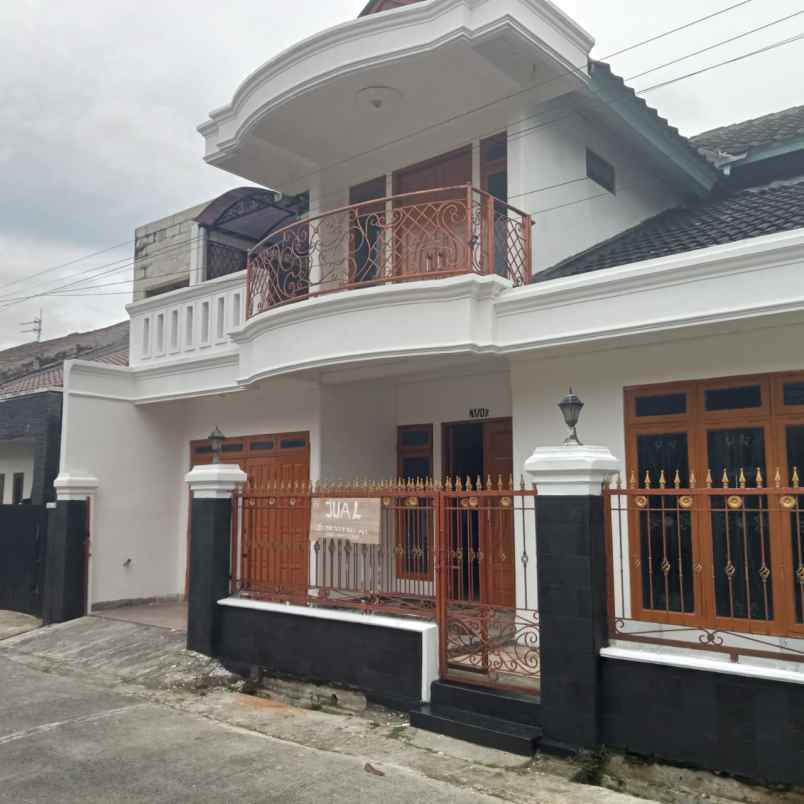 dijual rumah perum pelni kel baktijaya