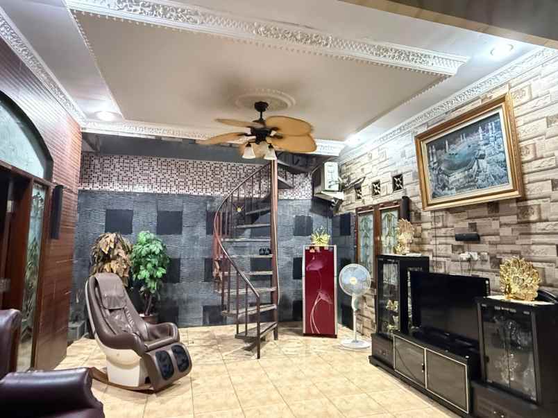 dijual rumah perumahan griya bintara