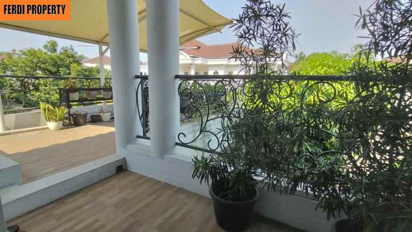 dijual rumah perumahan legenda wisata