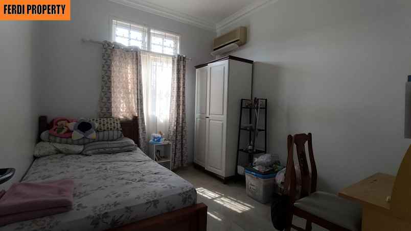 dijual rumah perumahan legenda wisata