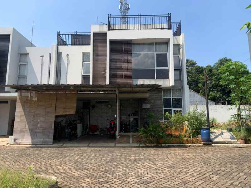 dijual rumah perumahan lumina hills kel