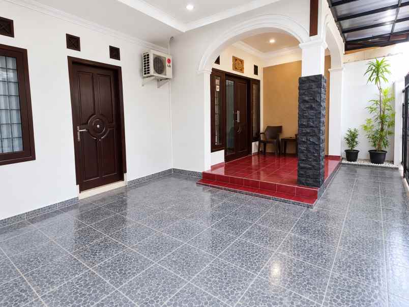 dijual rumah perumahan permata cimahi