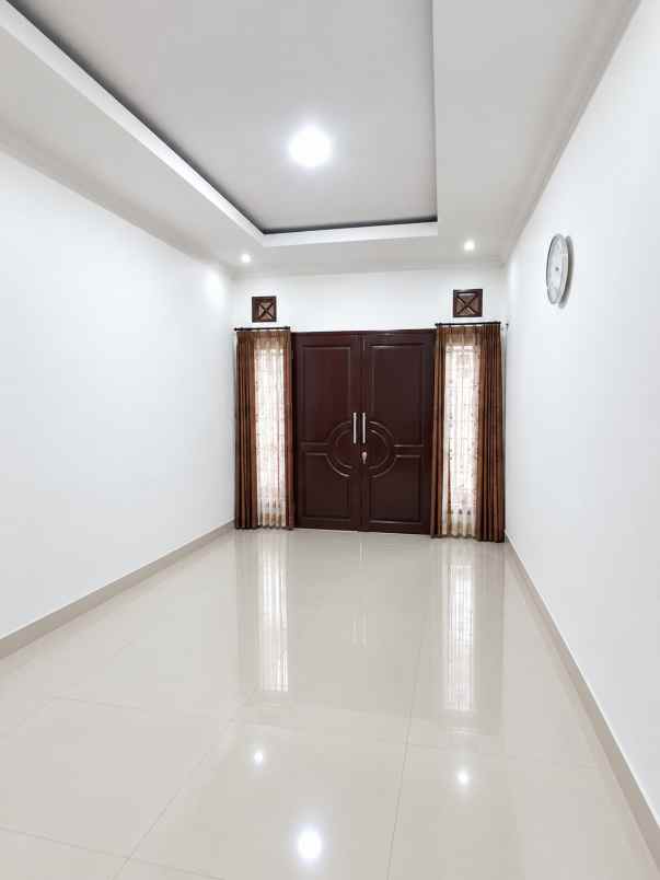 dijual rumah perumahan permata cimahi