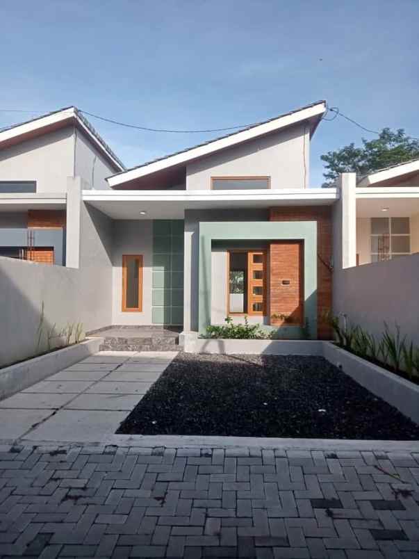 dijual rumah perumahan ramayana 2