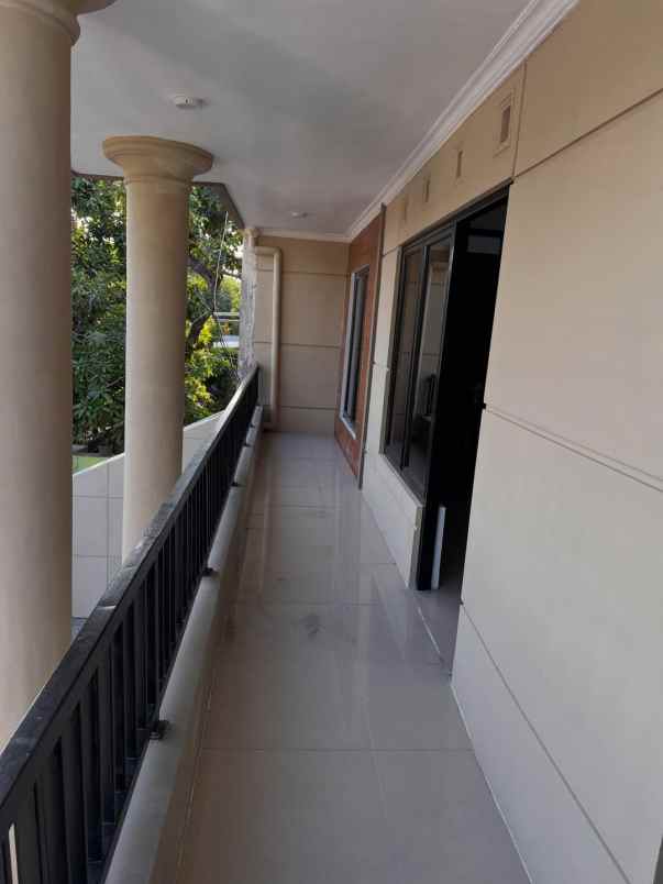 dijual rumah perumahan rungkut harapan
