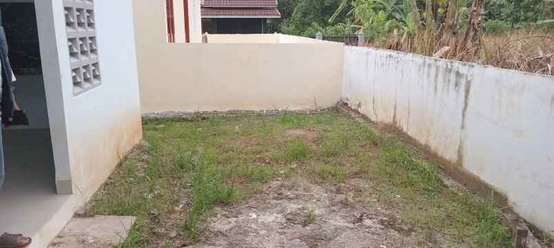 dijual rumah perumahan villa raya