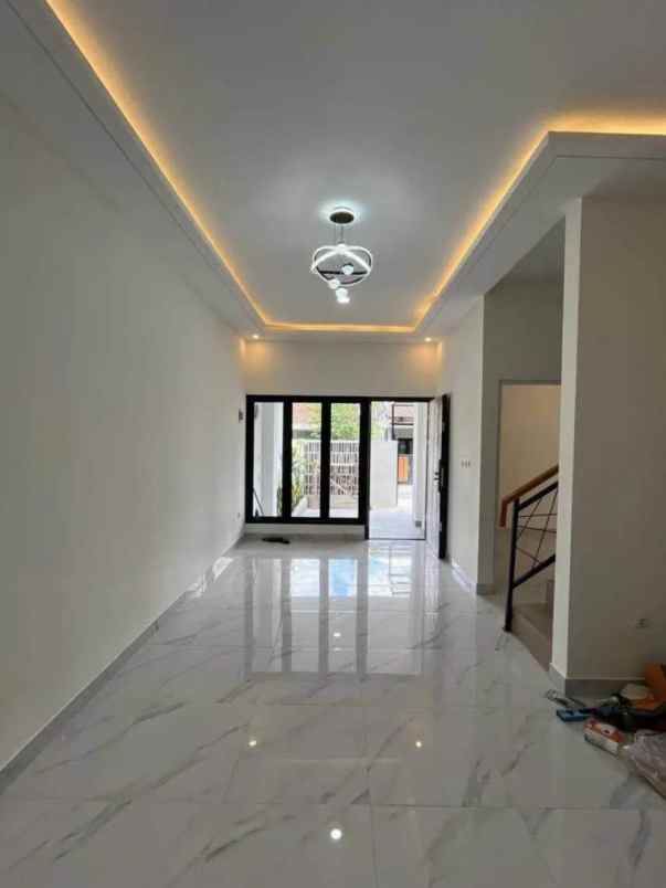 dijual rumah ploso kuning minomartani