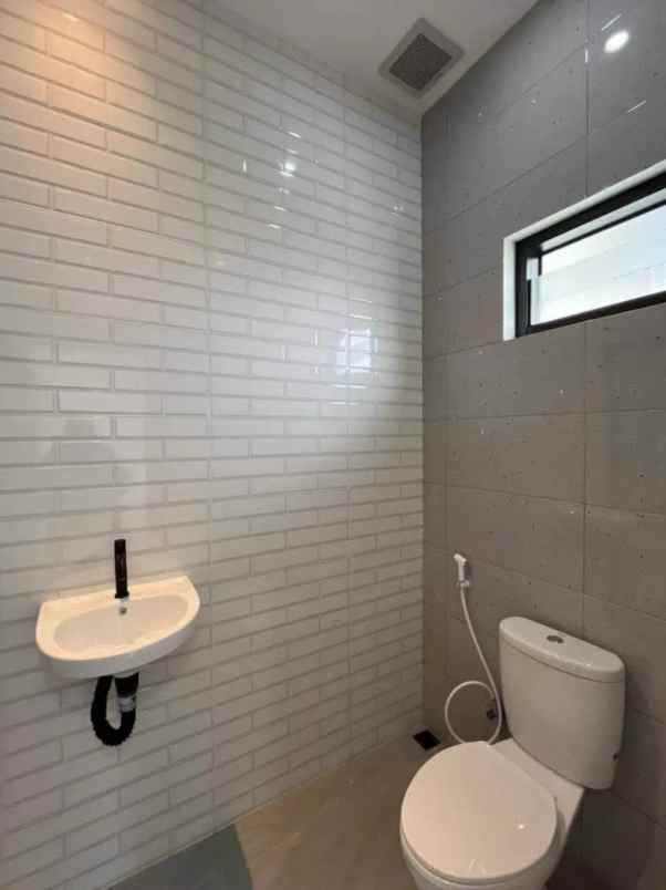 dijual rumah ploso kuning minomartani