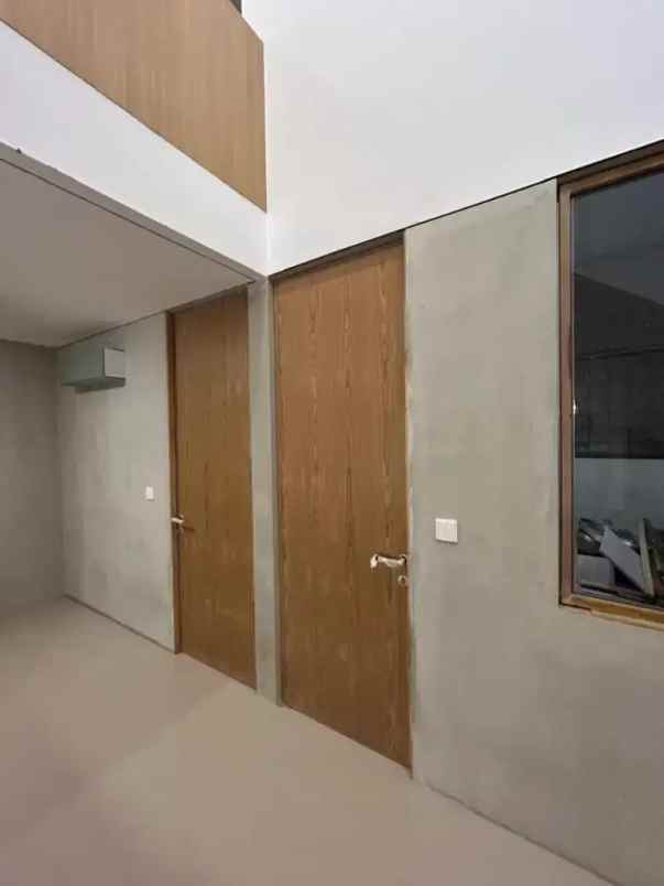 dijual rumah pondok kacang barat
