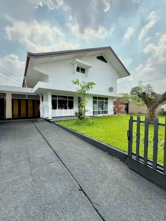 dijual rumah puri lestari cikarang