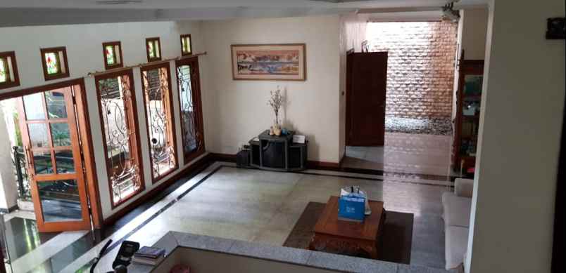 dijual rumah purimas