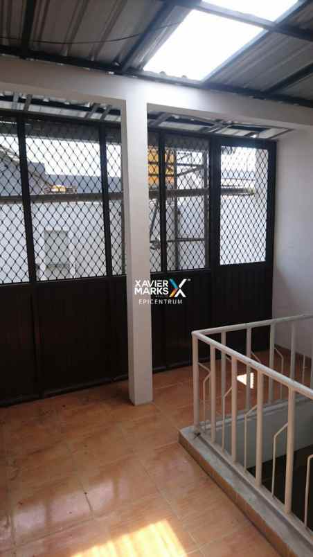 dijual rumah purimas