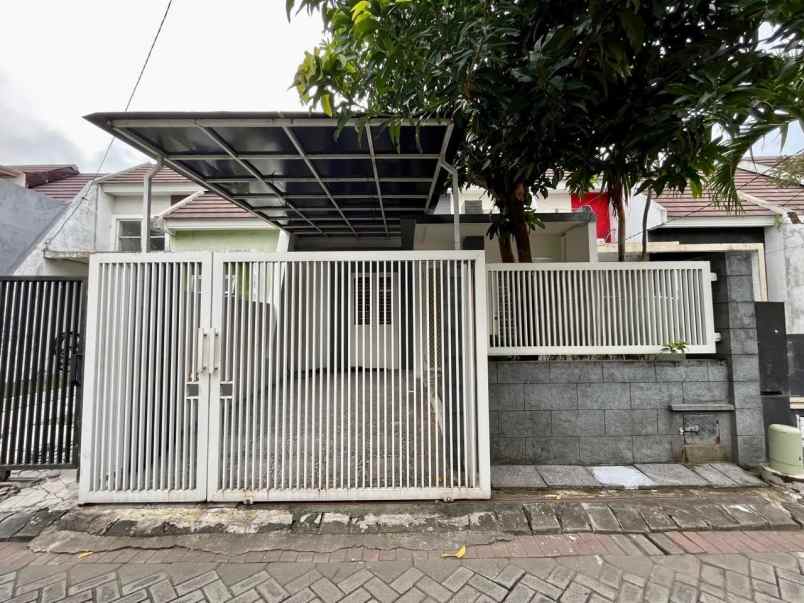 dijual rumah purimas