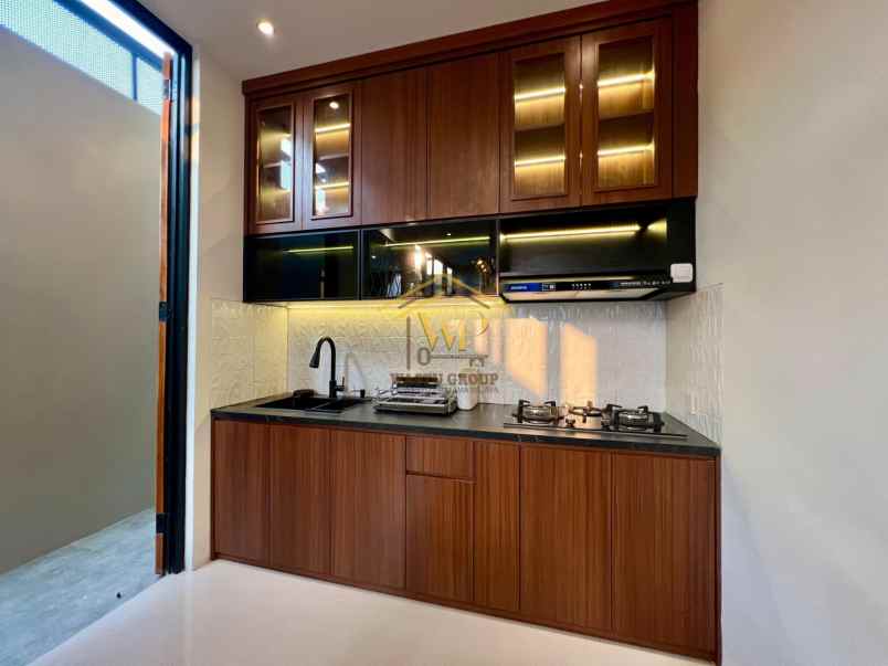 dijual rumah purwomartani kalasan