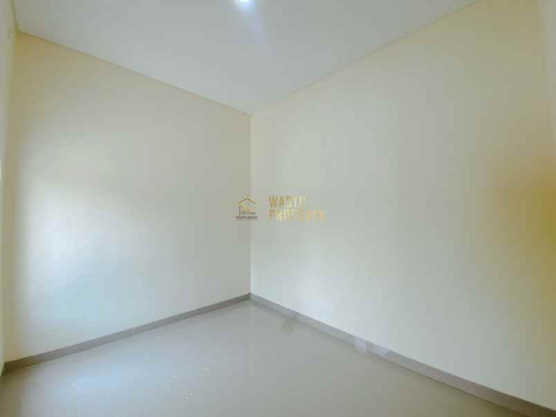 dijual rumah purwomartani kec kalasan