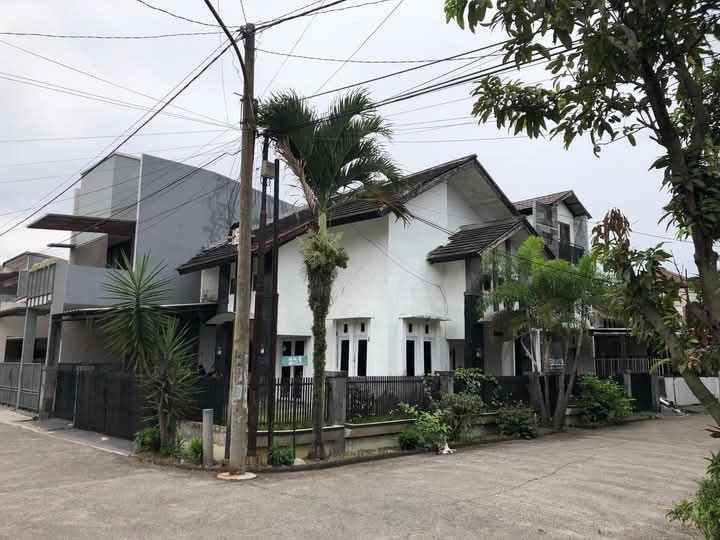dijual rumah rancabolang