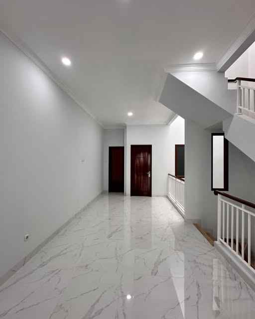dijual rumah rawa bambu pasar minggu
