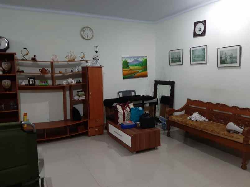 dijual rumah resor dago pakar