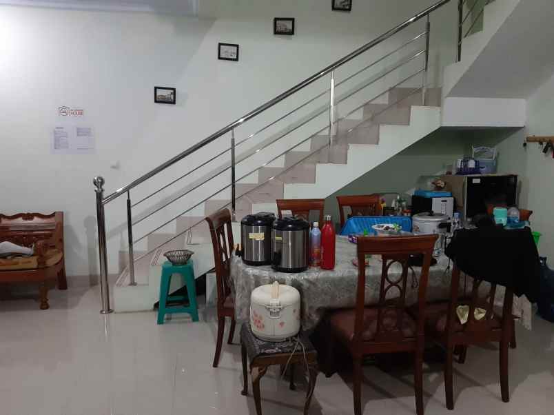 dijual rumah resor dago pakar