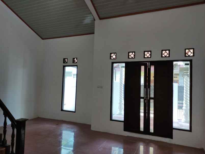 dijual rumah riungbandung