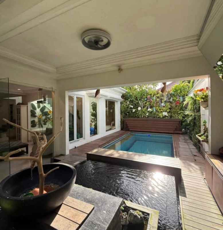 dijual rumah river park bintaro sektor 8