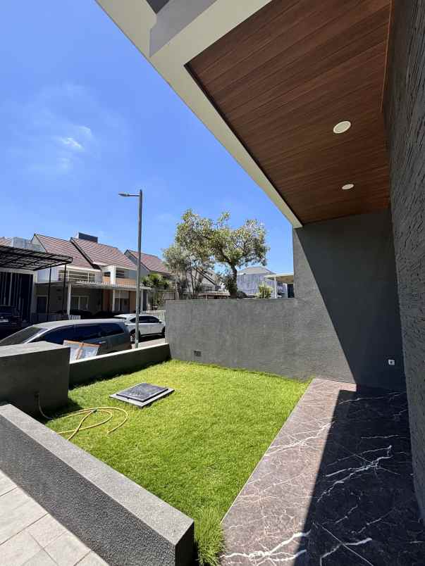 dijual rumah rumah citraland woodland