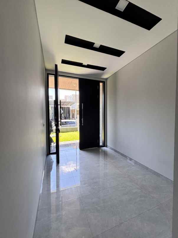 dijual rumah rumah citraland woodland