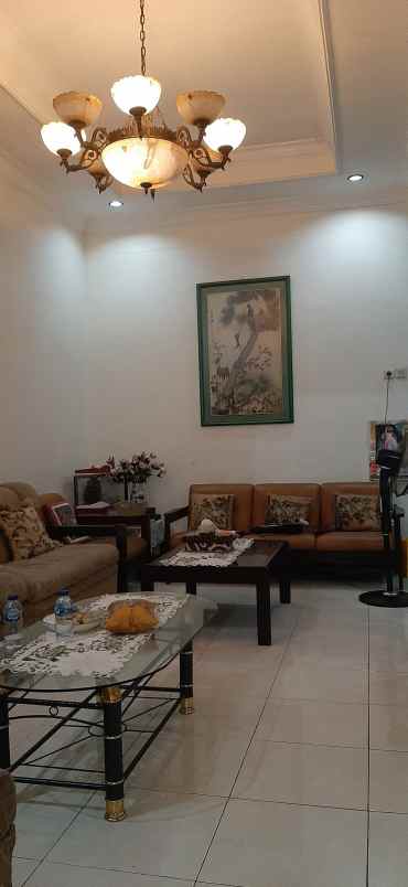dijual rumah rungkut surabaya