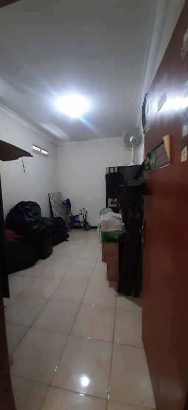 dijual rumah rungkut surabaya