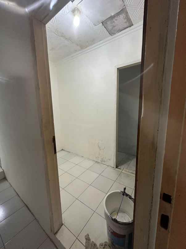 dijual rumah sariwangi