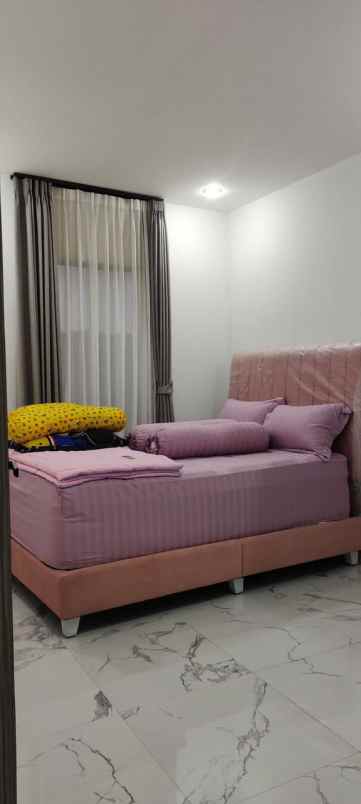 dijual rumah sarua ciputat tangerang