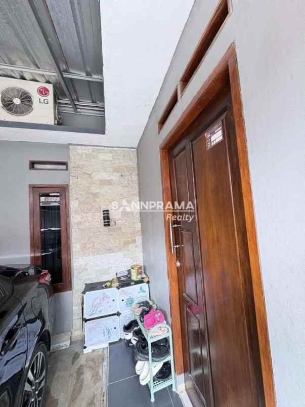 dijual rumah sawangan depok