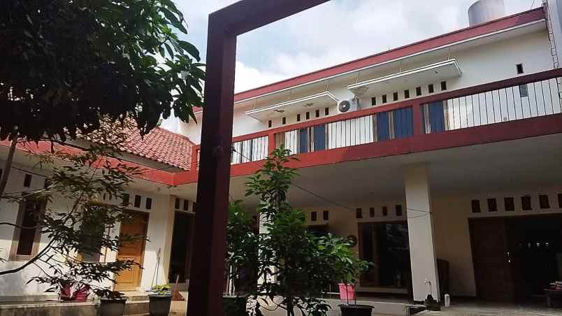 dijual rumah sayap wahid hasyim