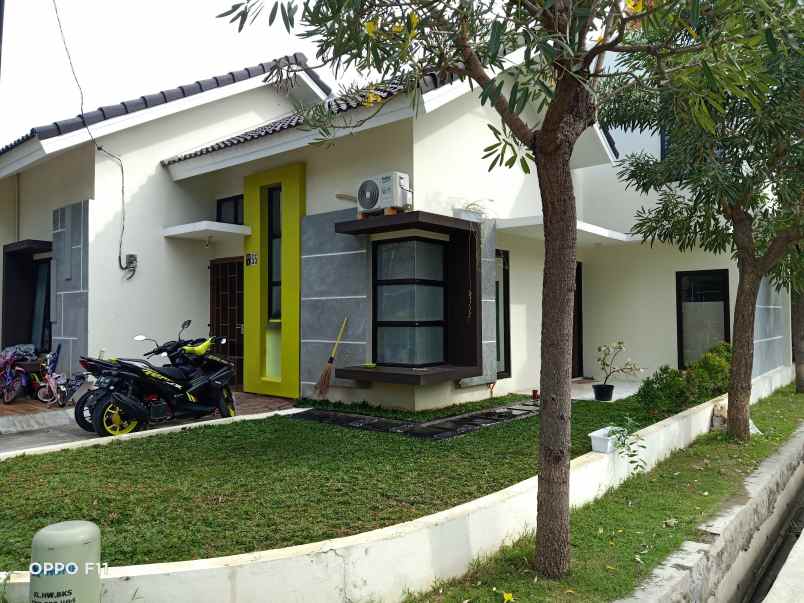 dijual rumah semi industrial