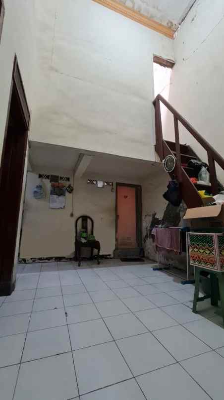 dijual rumah semolowaru elok surabaya