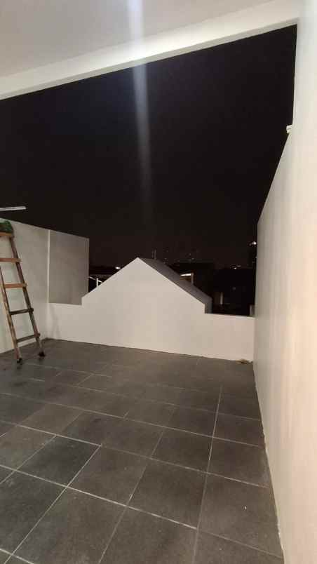 dijual rumah serdang