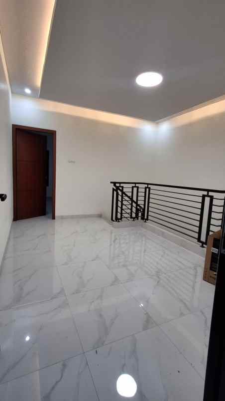 dijual rumah serdang