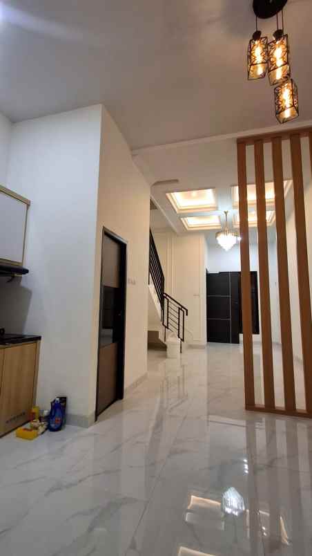 dijual rumah serdang