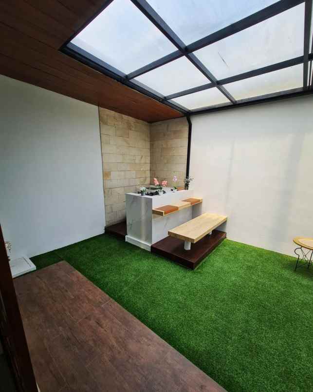 dijual rumah shoji land