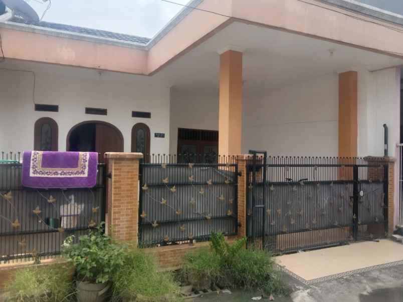 dijual rumah siap huni cepat