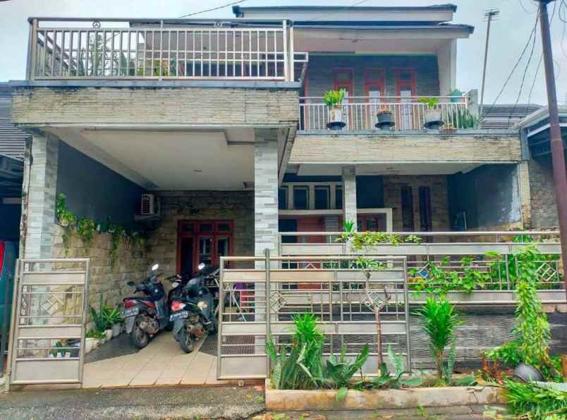 dijual rumah siap huni di harvest city cileungsi