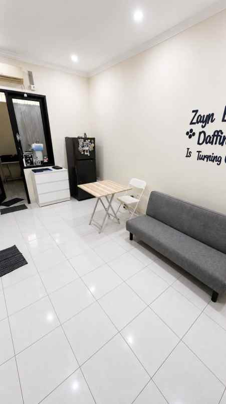 dijual rumah siap huni di legenda wisata cibubur