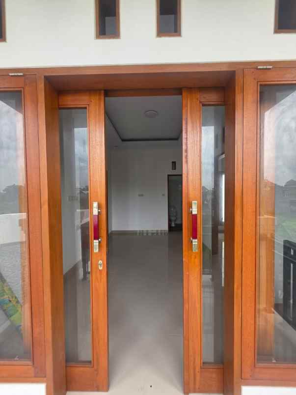 dijual rumah siap huni lokasi biaung kesiman