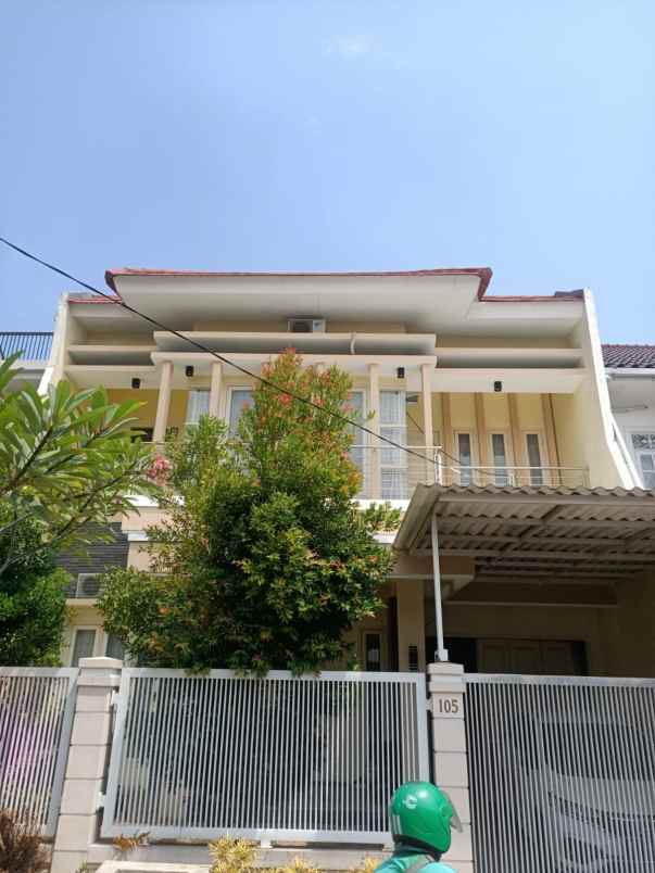 dijual rumah sidosermo pdk surabaya
