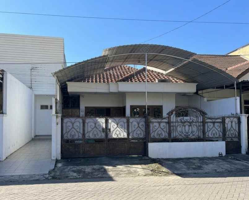 dijual rumah siwalankerto wonocolo