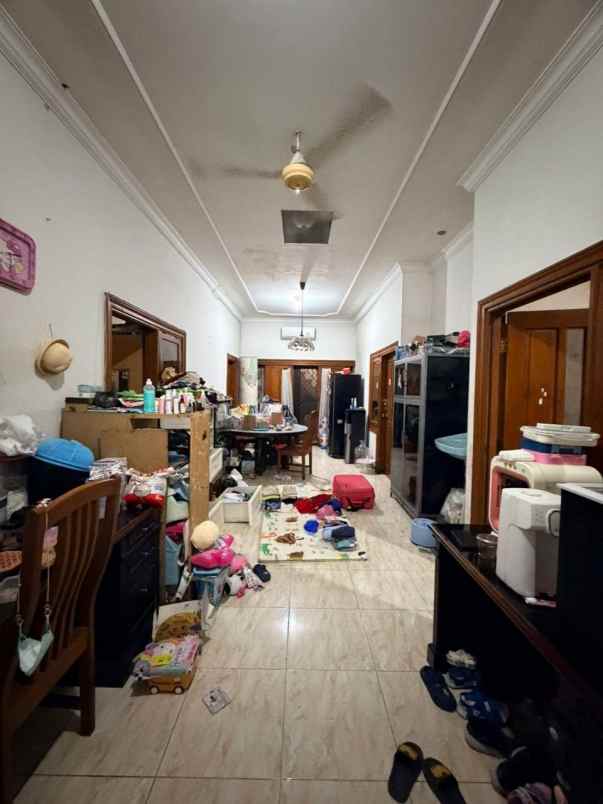 dijual rumah siwalankerto wonocolo