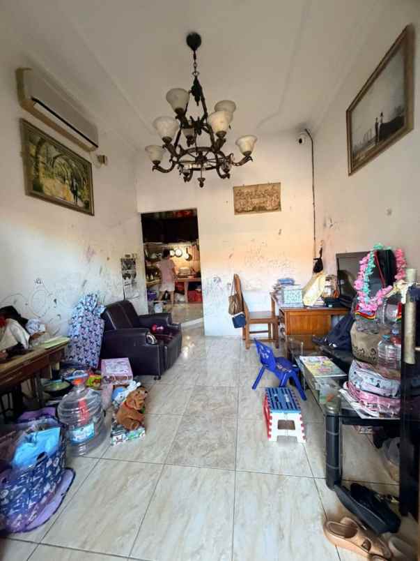 dijual rumah siwalankerto wonocolo